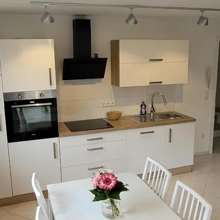 Komfortable & Moderne In - Familie Hildebrand * Markdorf